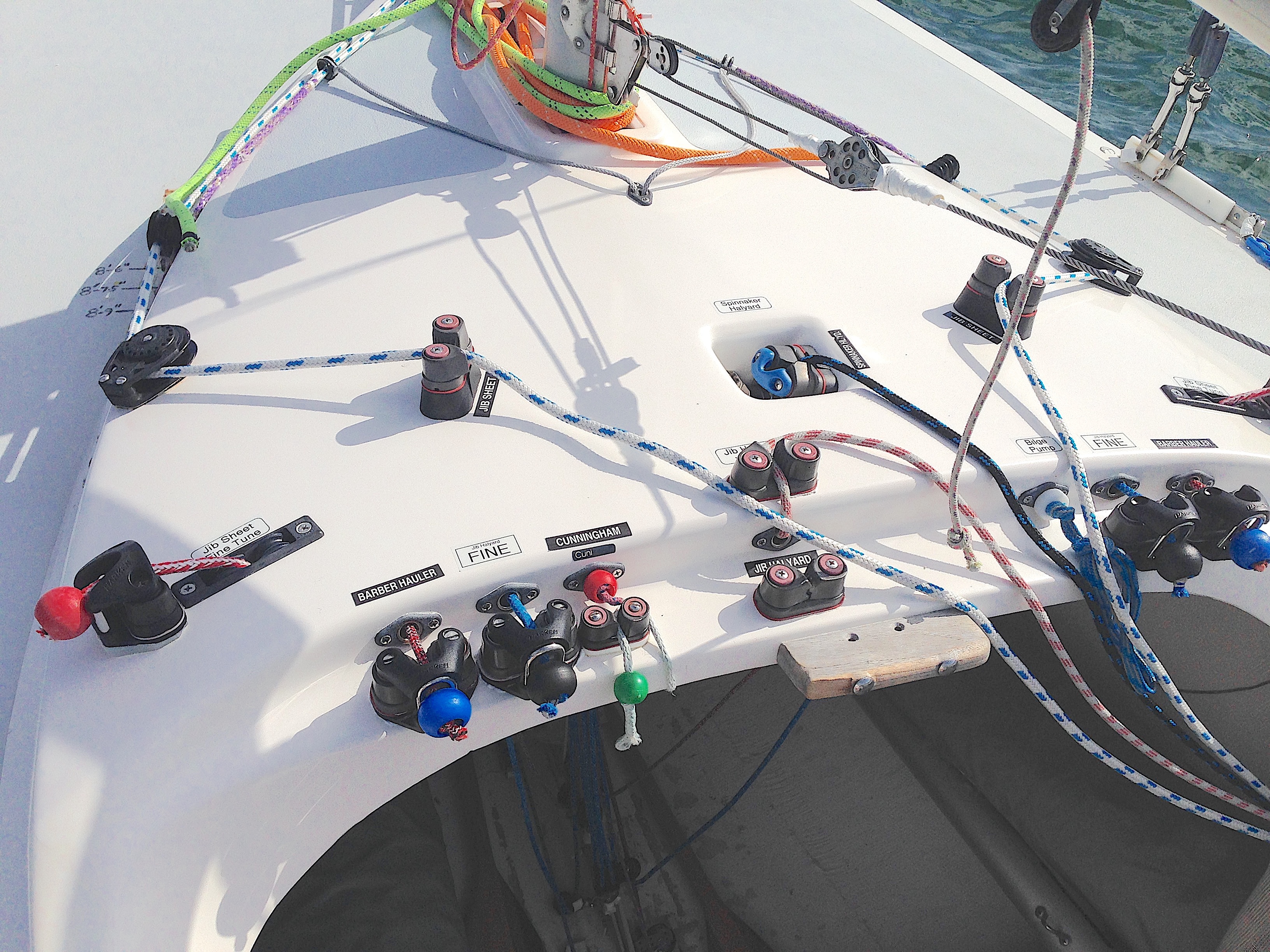 The International Etchells features 14 different lines to be adjusted depending on the conditions.